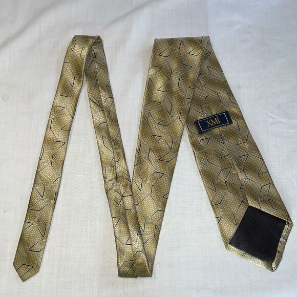 XMI Dress Tie Mens Size 56" Gold 100% Silk Designer U.S.A. - Picture 12 of 12